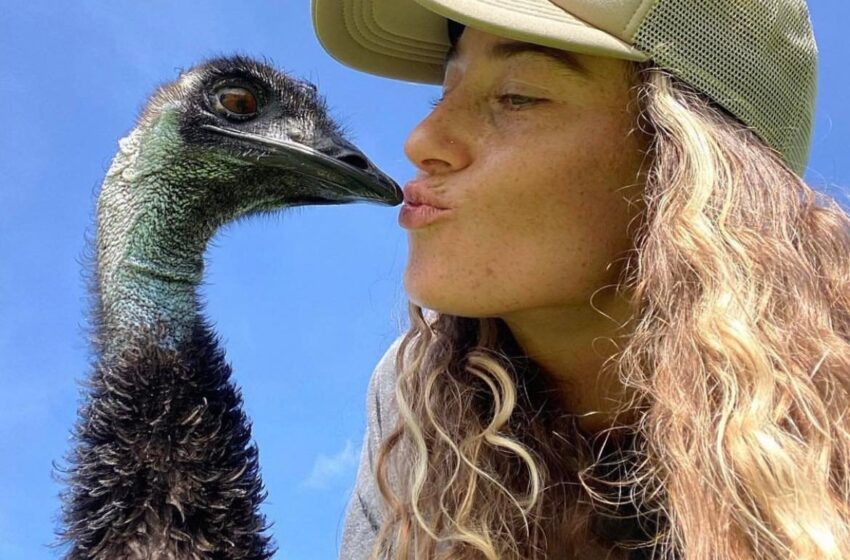  A Girl And An Ostrich Living On A Farm Have Become Social Media Stars